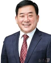 박성민, 안덕근 산자부 장관 만나 "동해가스전 적극 지원" 요청